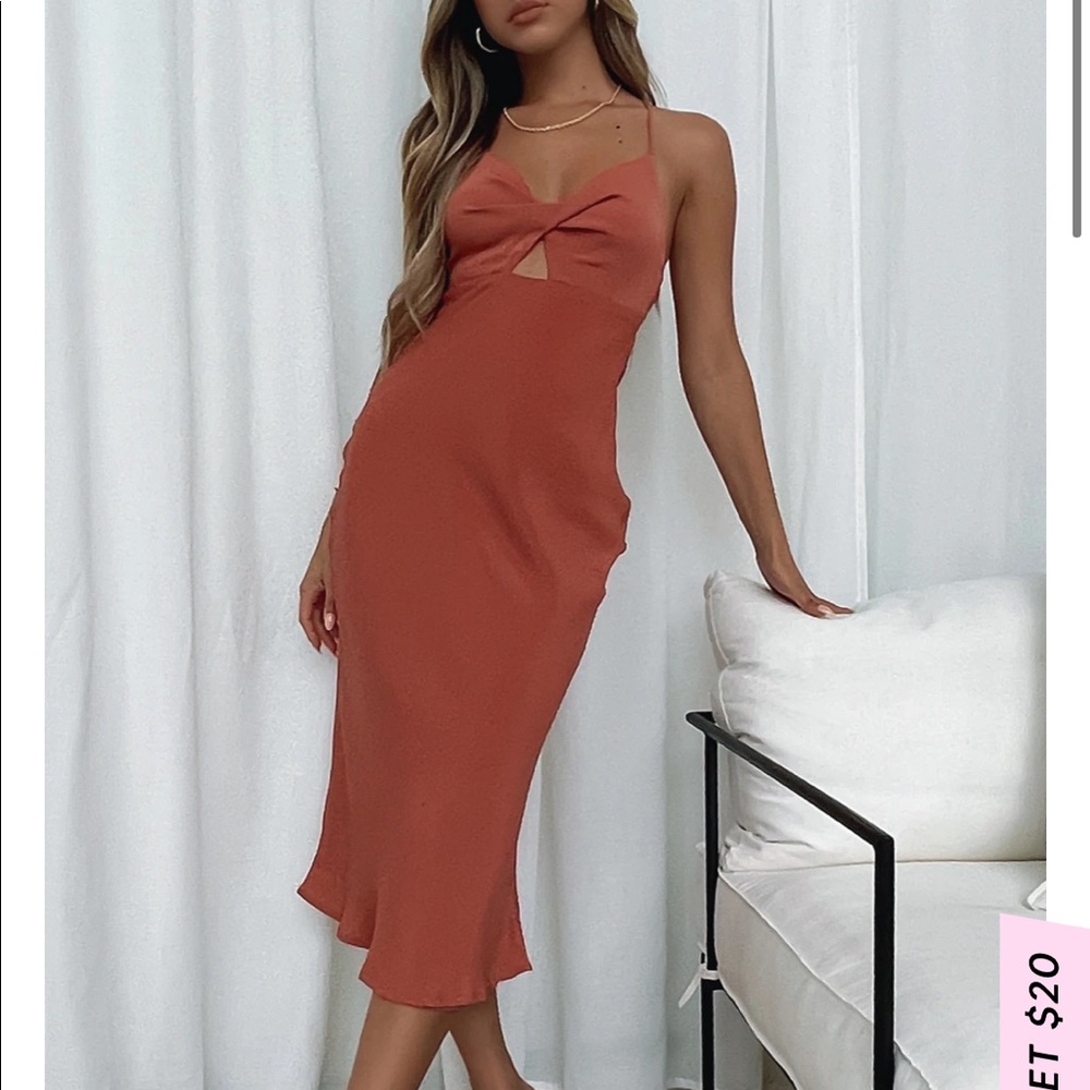 White Fox Dress NWT- Walk The Line (Rust) : BRAND NEW
